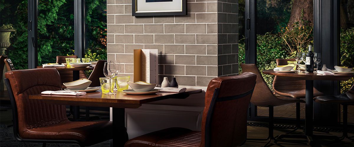 voco® dining brasserie table